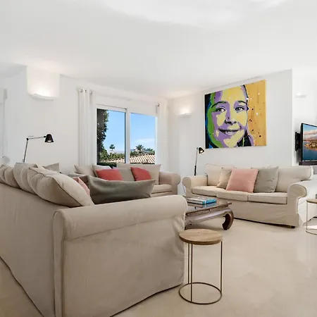 ヴィラ Castilla Ref 110 *